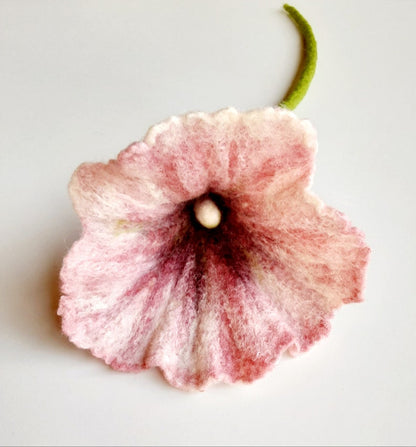 Dekorative Filzblumen, Filzblüten, 12-13 cm, Vintage-Rosa/Mahagoni/Burgunderrot oder Weiß/Grün