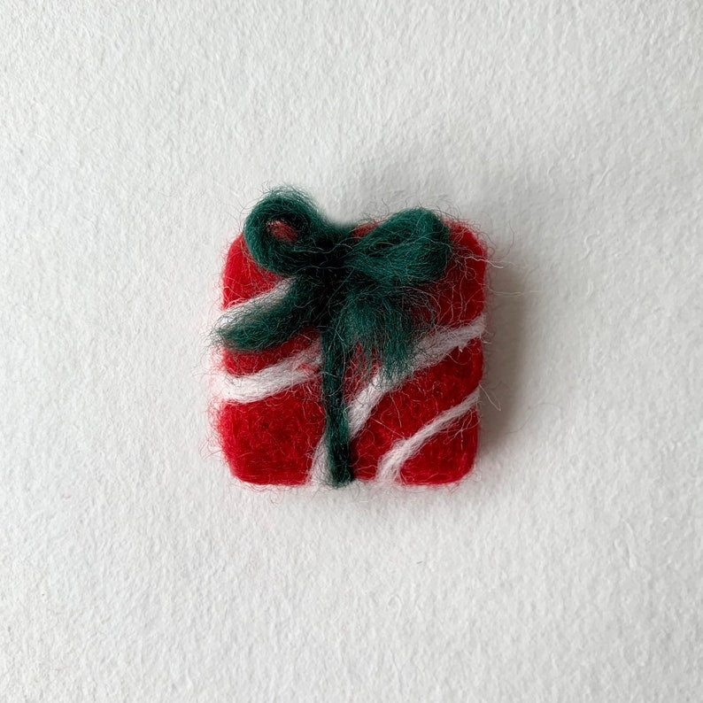 Wollfilz Weihnachtsmann Ornament, Handgemachte Weihnachtsdekoration Nikolaus Zuckerstange Geschenkbox