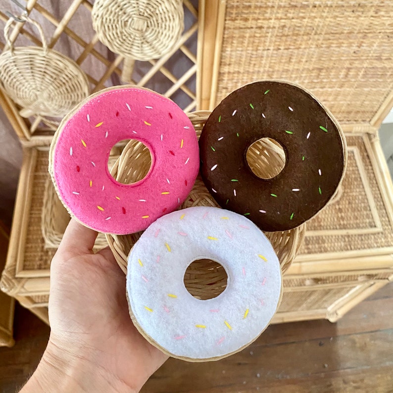 Filz-Donut-Spielzeug-Lebensmittelset (3-teilig und 4-teilig) - Filz-Backlebensmittel