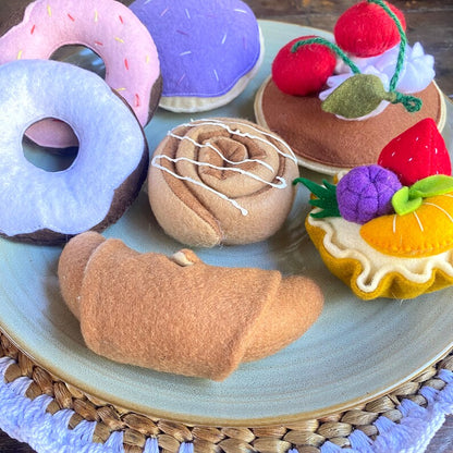 Filz Bäckerei Set mit Donut, Croissant & Zimtschnecke