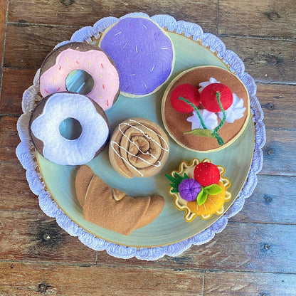 Filz Bäckerei Set mit Donut, Croissant & Zimtschnecke