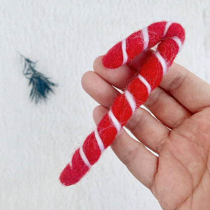 Gefilzte Weihnachtsverzierungen, Handgemachter Baum, Geschenkbox, Zuckerstange