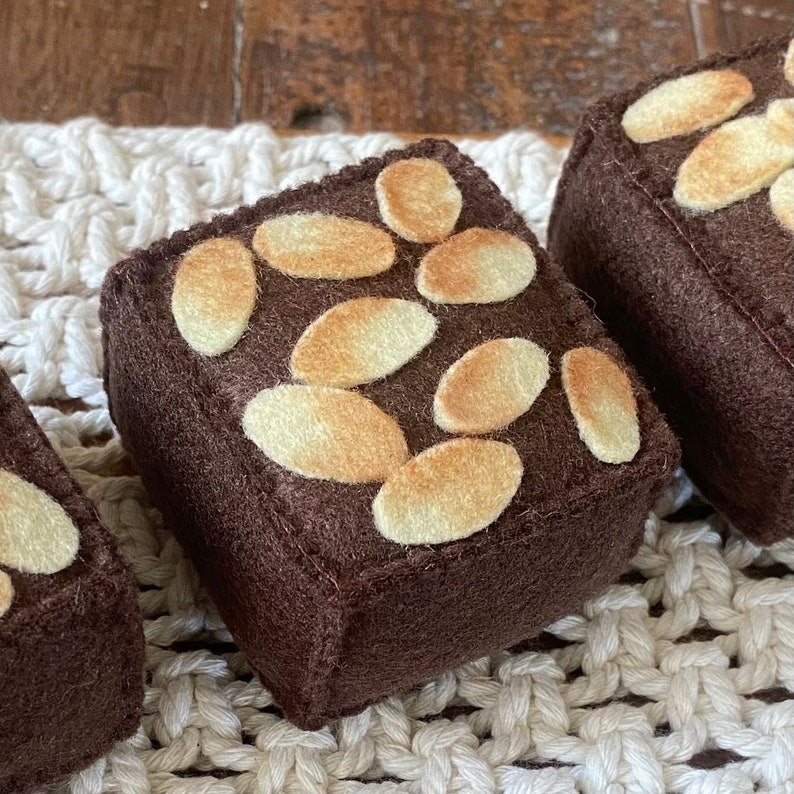 Küchenspielzeug-Kuchenset aus Filz, 3-teilig