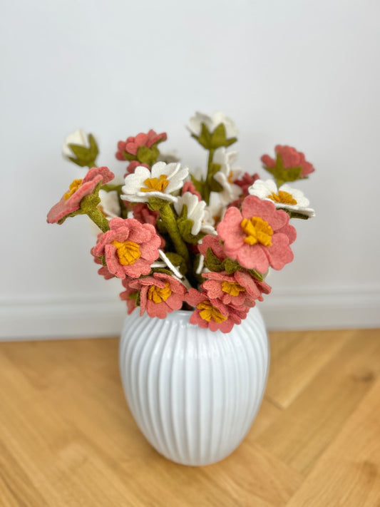 Filz Blumenzweig Osterdeko Frühlingsblüher Handgefilzter Zweig Dekoration Blumenstrauß 41cm