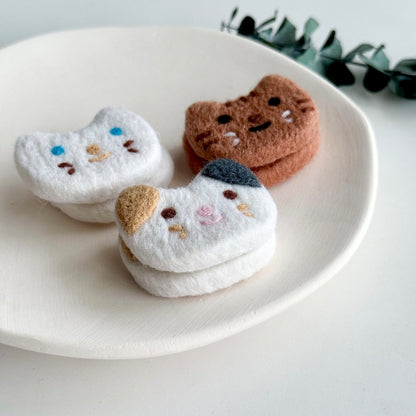 Handgefilzte Wollkatze, Nadelgefilzter Katzenkopf, Bastelverzierung, 4,2 cm