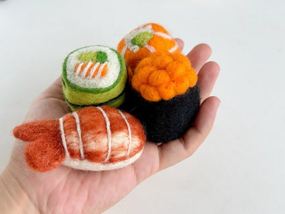 Gefilztes Sushi Set, 4 Stile, Rollenspiel Essen, Bastelbedarf für Schlüsselanhänger, Taschenanhänger, Ornament