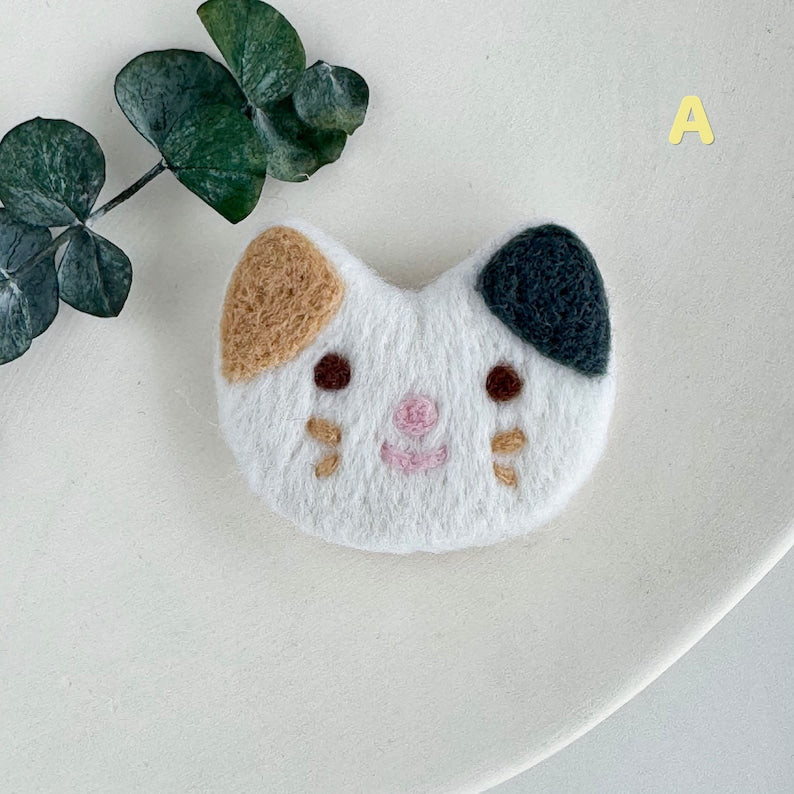 Handgefilzte Wollkatze, Nadelgefilzter Katzenkopf, Bastelverzierung, 4,2 cm