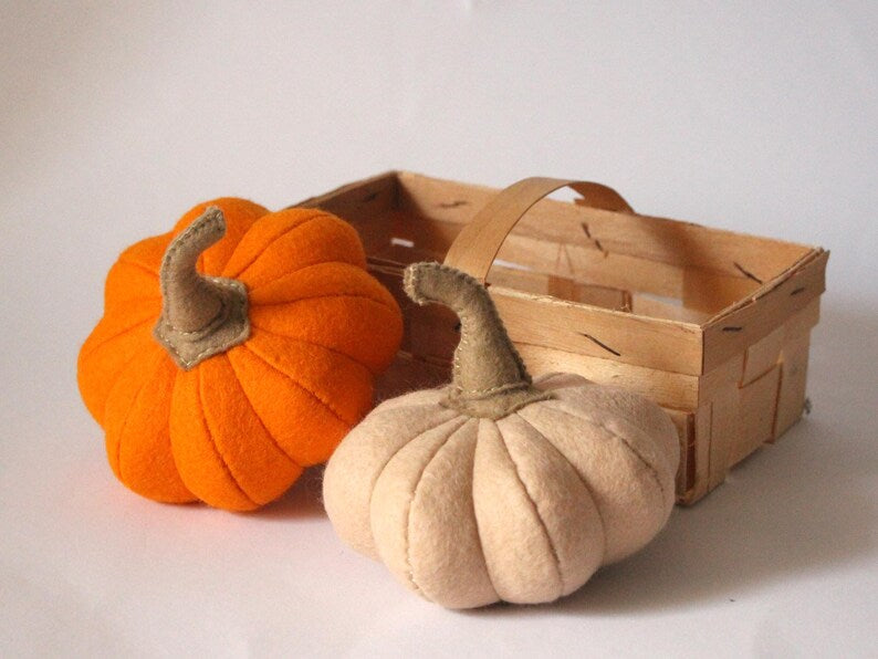 Filzkürbis, Herbstdekoration, orange oder beige, 12 cm Durchmesser