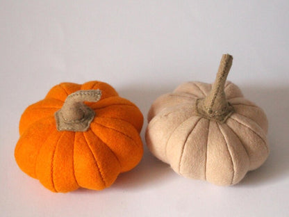 Filzkürbis, Herbstdekoration, orange oder beige, 12 cm Durchmesser